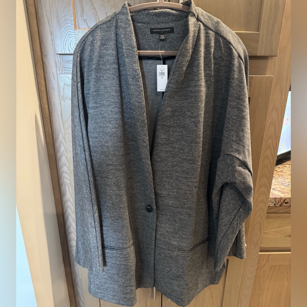 Banana Republic Charcoal Blazer